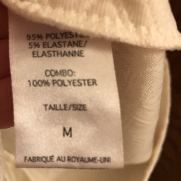 White dress, Form-Hugging Fit - Picture 5 of 6